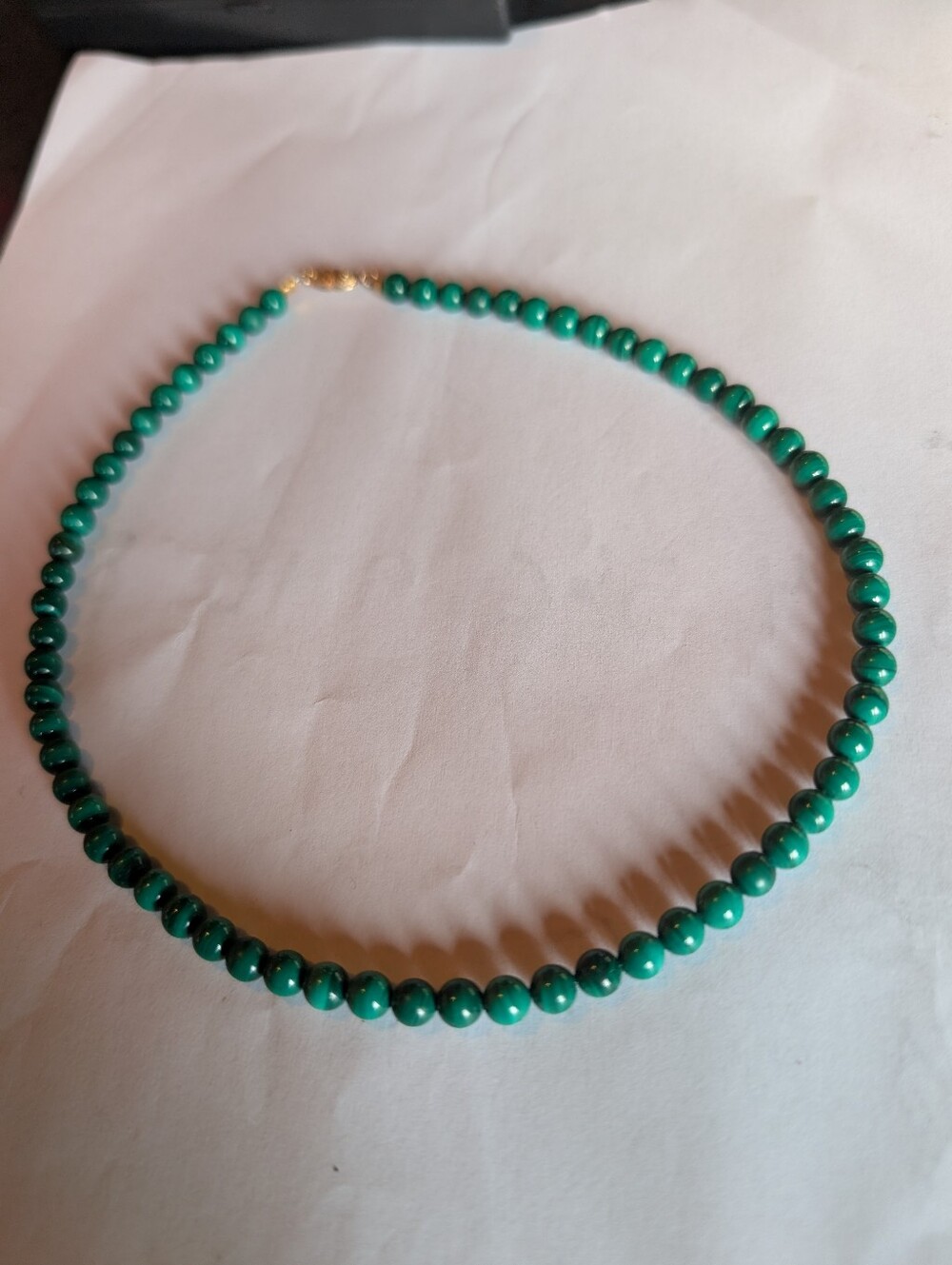 Vintage Genuine Malachite Bead Choker Necklace – Solid 14K Yellow Gold Clasp